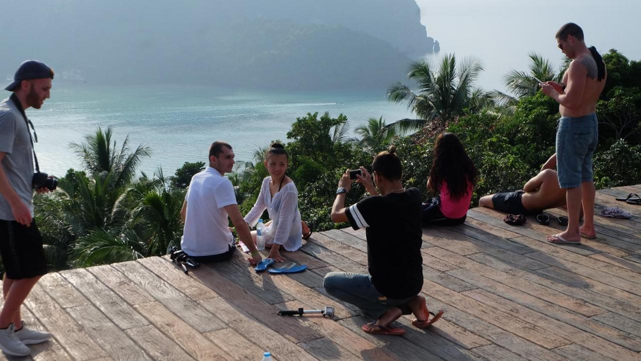 Rehab Hostel Phi Phi Islands Esterno foto